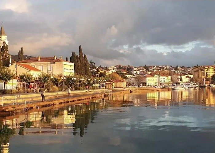 Tena Sa Vrtom I Pogledom Na Lejlighed